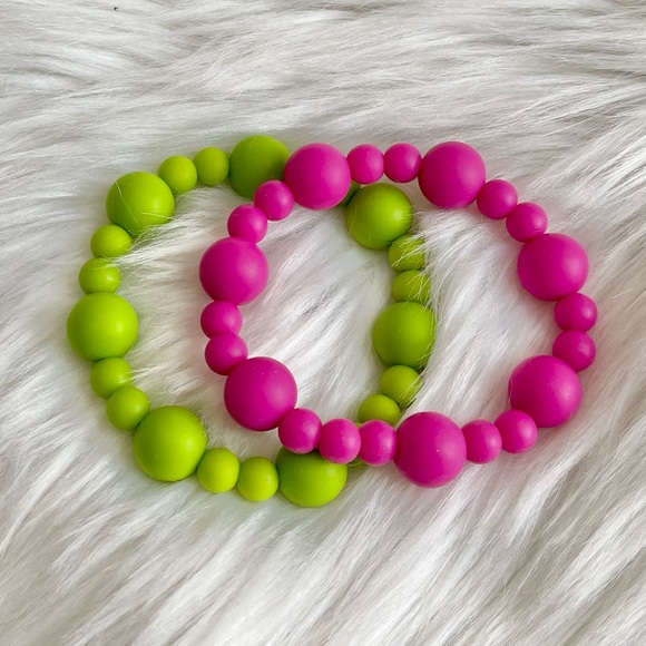 2 Bright Silicone Teething Bracelets for Baby - Picture 2 of 2